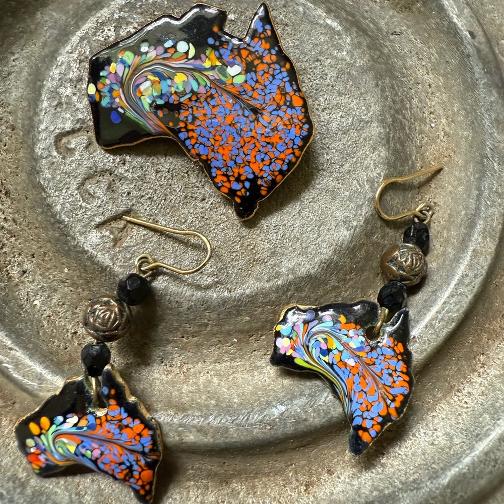 Vintage Gorgeous Colorful Abstract Earrings and Brooch Set